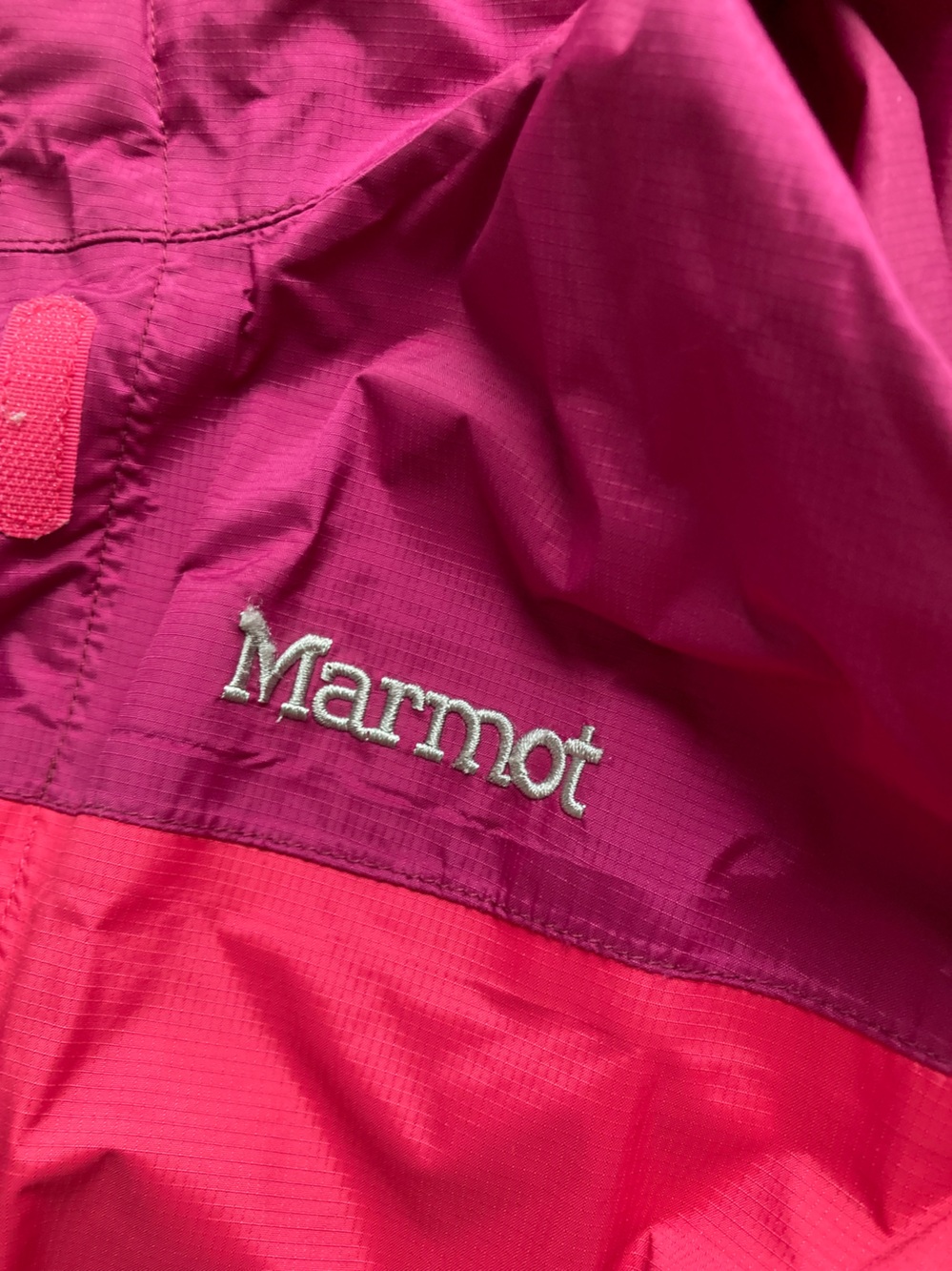 Marmot Two-Tone Women's Waterproof One-Piece in Magenta and Burgundy Size M/M - Picture 15 of 16